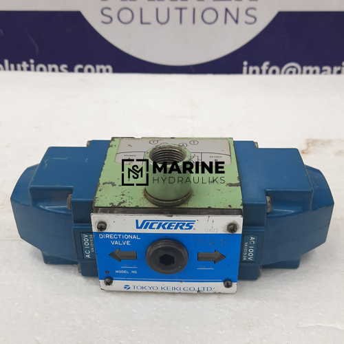 11 (3) Vickers DG4S-5-0C-W-T-11 Directional valve