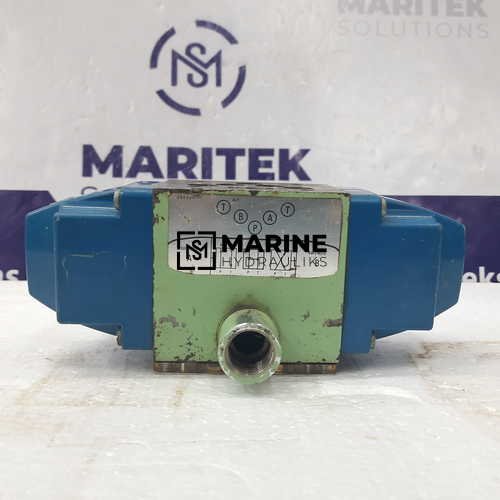 11 (4) Vickers DG4S-5-0C-W-T-11 Directional valve