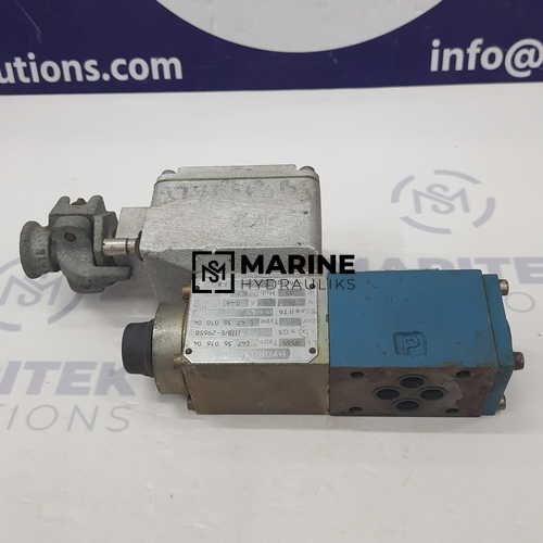 Mannesmann Rexroth 4WE-6-D53/BG24NEX Directional control valve