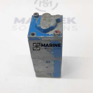 Mitsubishi Wabco 3712052000 Pneumatic directional control valve