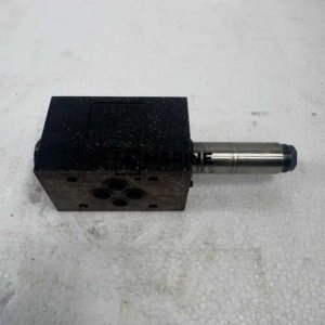 Parker D1VW20HNTWF-K3904 Solenoid-Operated Hydraulic Directional Control Valve