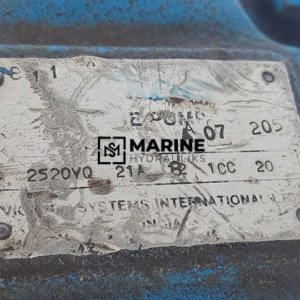 Vickers 2520VQ 21A 182 1CC 20 Vane Pump