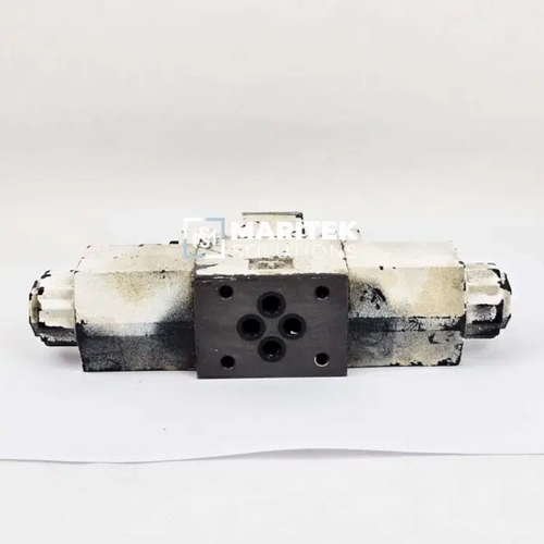 Yuken DSG-01-3C40-D24-5018 Directional valve (6) Yuken DSG 01 3C40 D24 5018 Directional valve 6