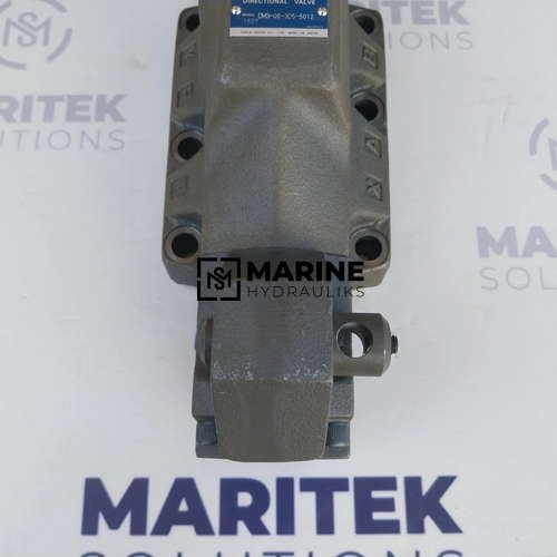 s-l1600 (18) Yuken DMG-06-3D5-5012 Hydraulic Directional Valve