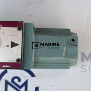 Yuken DSG-03-2B3-R110-41 Solenoid-operated directional control valve
