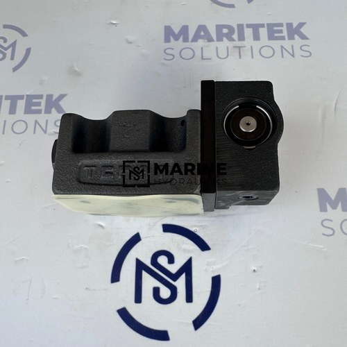 s-l1600 (21) Yuken DMG-03-2D60B-5030 Hydraulic directional control valve